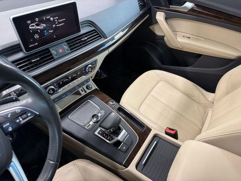 Used 2019 Audi Q5 2.0T Premium Plus w/ Premium Plus Package AWD/4WD image 26