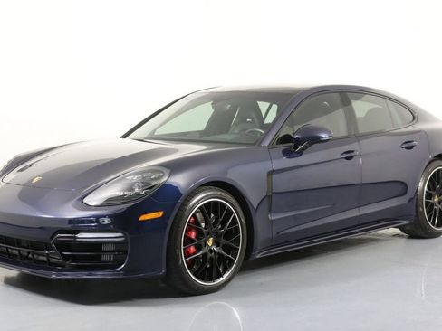 Used 2019 Porsche Panamera GTS AWD/4WD image 10
