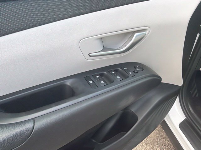 Used 2023 Hyundai Tucson SEL w/ Convenience Package AWD/4WD image 18