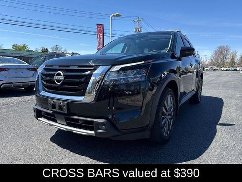 Certified 2023 Nissan Pathfinder SL w/ SL Premium Package AWD/4WD image 4