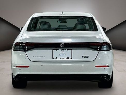 Certified 2023 Honda Accord Touring image 5