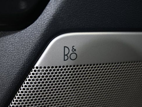 Used 2023 Ford F150 Lariat w/ Equipment Group 502A High image 23