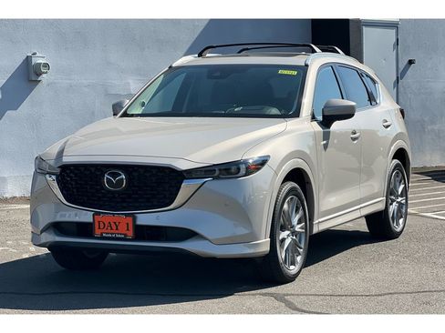 New 2025 MAZDA CX-5 AWD 2.5 S w/ Premium Plus Pkg image 8