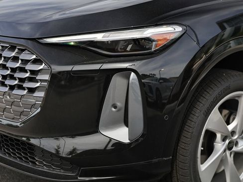 New 2026 Audi Q5 Premium Plus AWD/4WD image 11