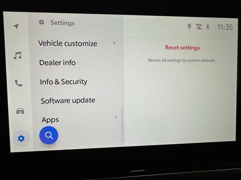 Used 2025 Toyota Camry SE image 36