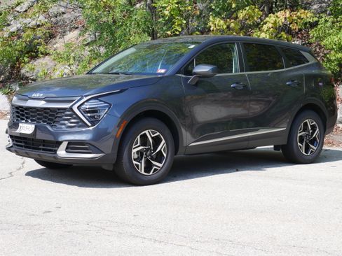 Certified 2024 Kia Sportage LX image 1