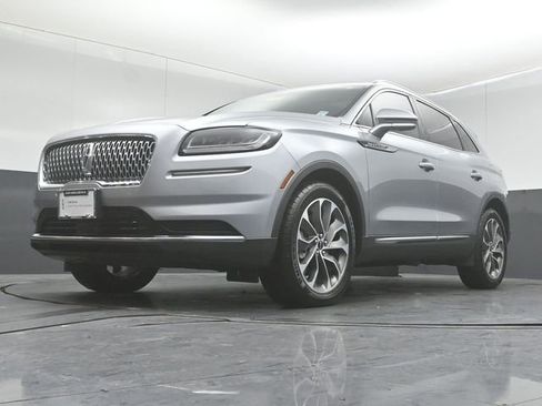 Certified 2023 Lincoln Nautilus Reserve w/ Luxury Package image 40