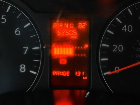 Used 2021 Nissan NV 3500 SV w/ Back Door Glass Package image 18