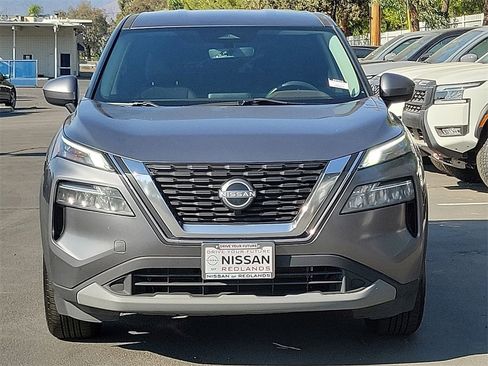 Used 2023 Nissan Rogue SV image 28