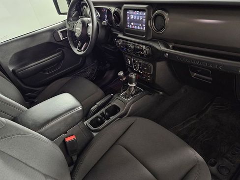 Used 2023 Jeep Wrangler Unlimited image 30