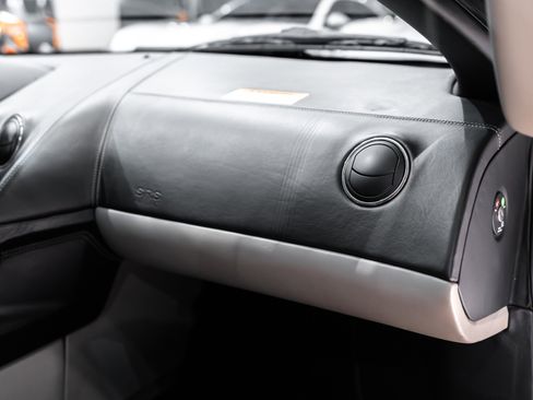 Used 2005 Lamborghini Murcielago Coupe image 26