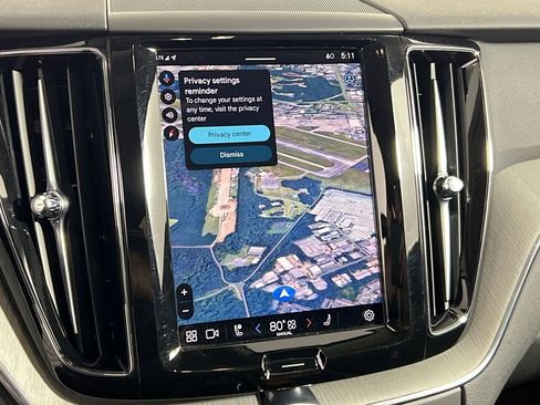 Certified 2025 Volvo XC60 B5 Plus image 19