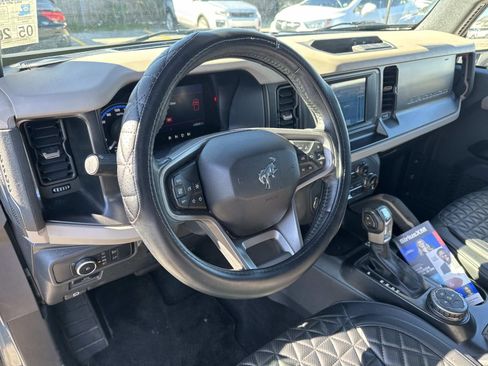 Used 2022 Ford Bronco Big Bend image 17