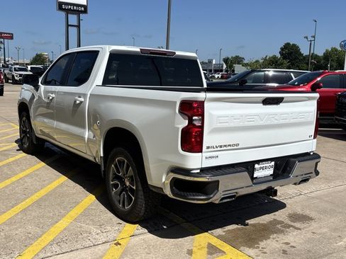 Used 2025 Chevrolet Silverado 1500 LT AWD/4WD image 7