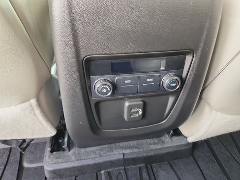 Used 2021 Buick Enclave Essence w/ Trailering Package, 5000 lbs. FWD image 12