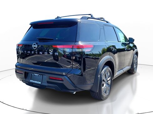 New 2026 Nissan Pathfinder SV FWD image 7