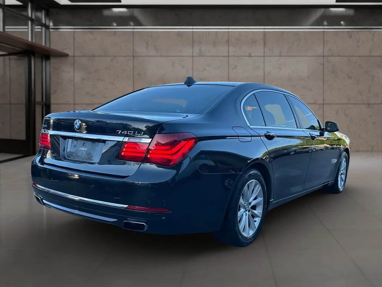 Used 2013 BMW 740Li xDrive AWD/4WD image 16