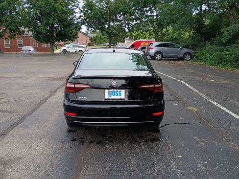 Used 2019 Volkswagen Jetta S w/ Driver Assistance Package FWD image 4