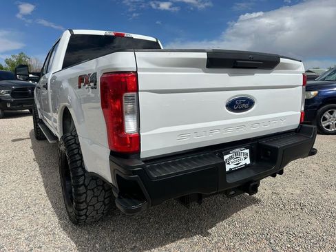 Used 2019 Ford F250 XLT w/ XLT Value Package AWD/4WD image 8