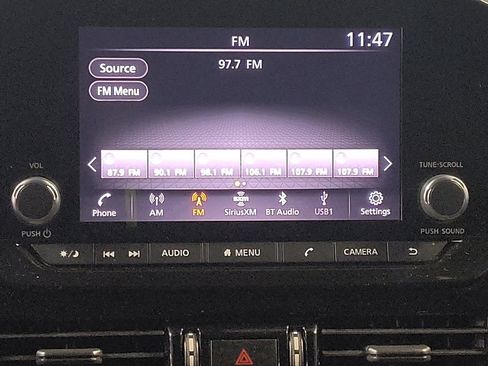 Used 2022 Nissan Pathfinder SV FWD image 25