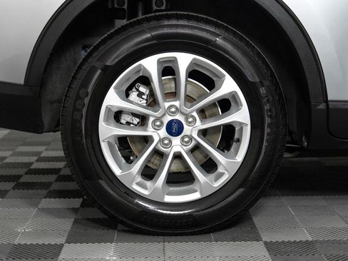 Used 2021 Ford Escape SE image 38