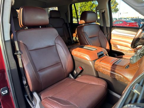 Used 2018 Chevrolet Tahoe Premier image 9