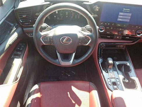 Used 2024 Lexus NX 350 AWD image 13