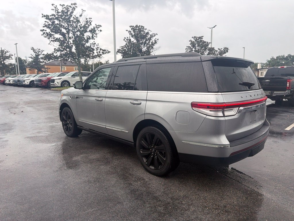 Used 2022 Lincoln Navigator Black Label AWD/4WD image 4