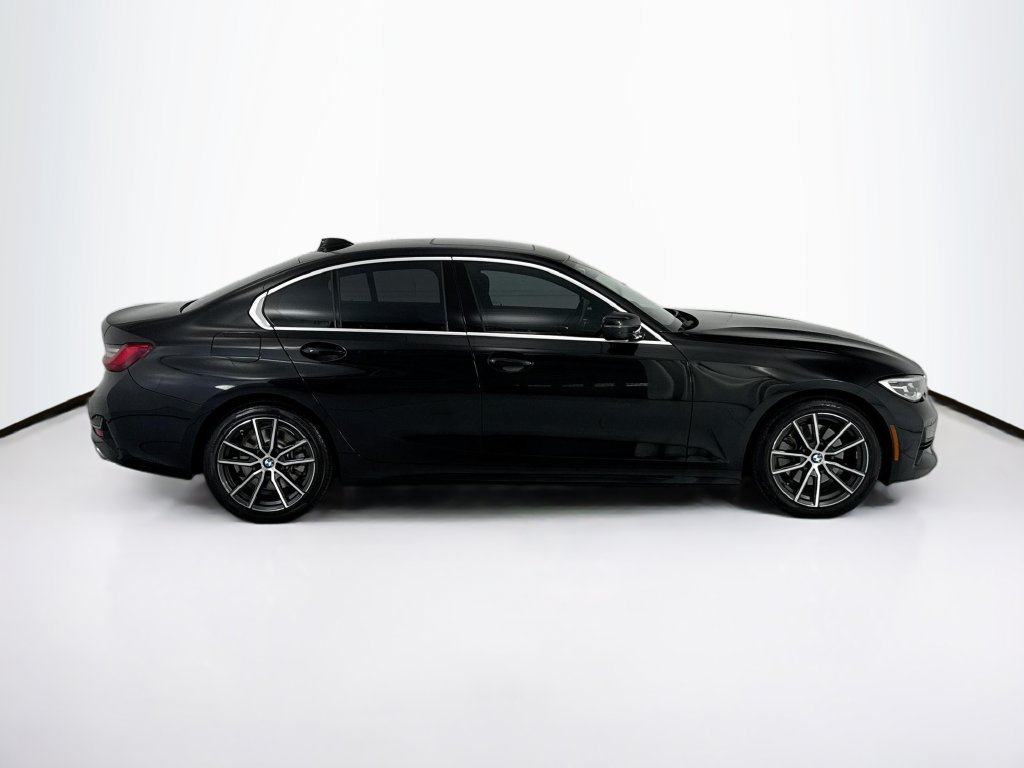 Certified 2019 BMW 330i Sedan w/ Driving Assistance Package RWD image 4