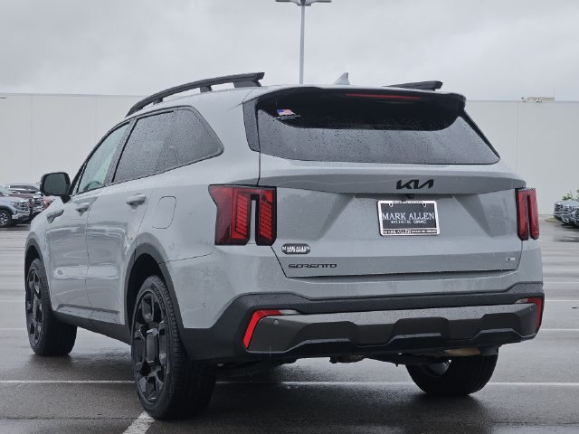 Used 2025 Kia Sorento SX AWD/4WD image 5