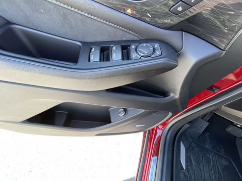 Used 2023 Chevrolet Traverse High Country w/ LPO, Floor Liner Package image 24