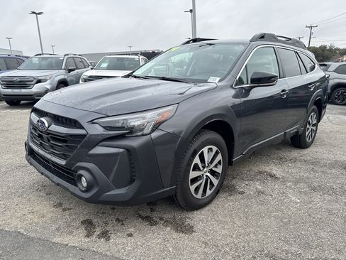 Certified 2024 Subaru Outback Premium w/ Popular Package #1A image 7