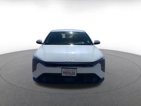 Used 2025 Kia K4 LXS image 4