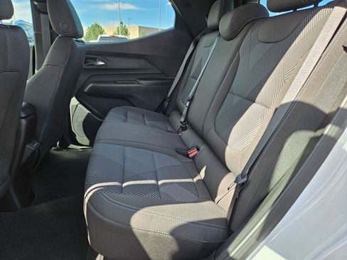 New 2027 Chevrolet Bolt LT w/ Comfort Package FWD image 15