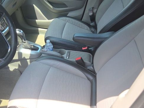 Used 2016 Buick Encore Convenience FWD image 8
