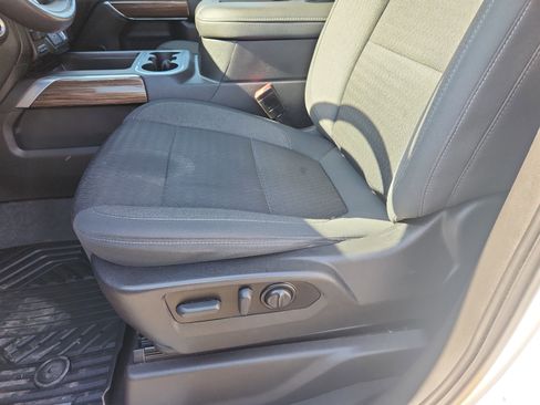 Used 2021 Chevrolet Silverado 1500 LT Trail Boss w/ Bed Protection Package image 23