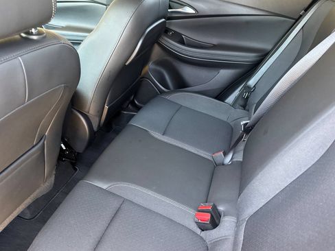 Used 2023 Buick Encore GX Preferred FWD image 14