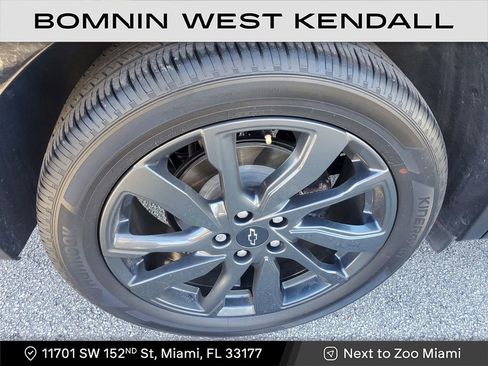 Used 2023 Chevrolet Equinox RS image 9