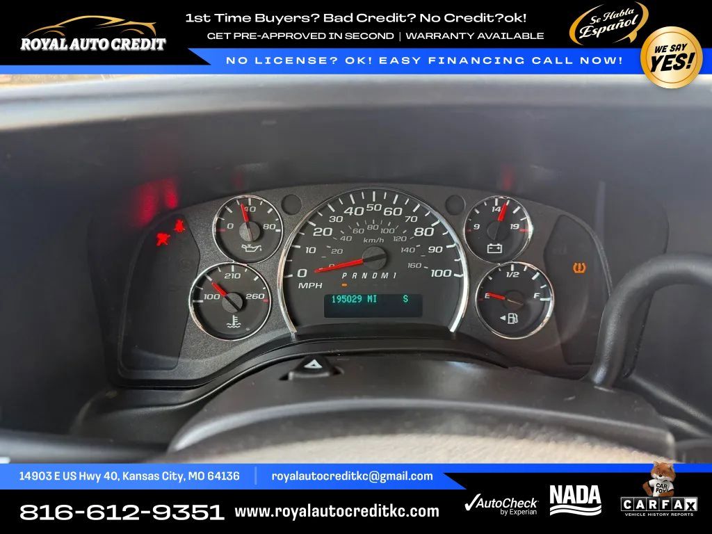 Used 2020 Chevrolet Express 2500 w/ Safety Package RWD image 12