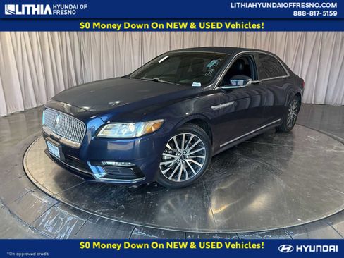 Used 2017 Lincoln Continental Select image 1