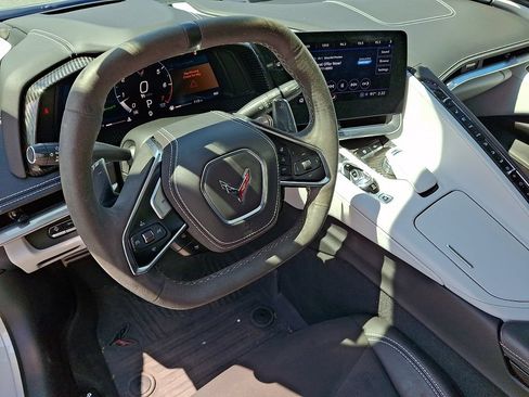 Certified 2021 Chevrolet Corvette Stingray Premium Conv w/ Z51 Performance Package RWD image 10