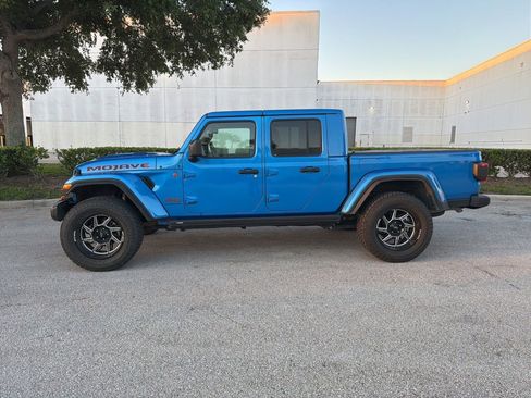 Used 2022 Jeep Gladiator Mojave w/ LED Lighting Group AWD/4WD image 2
