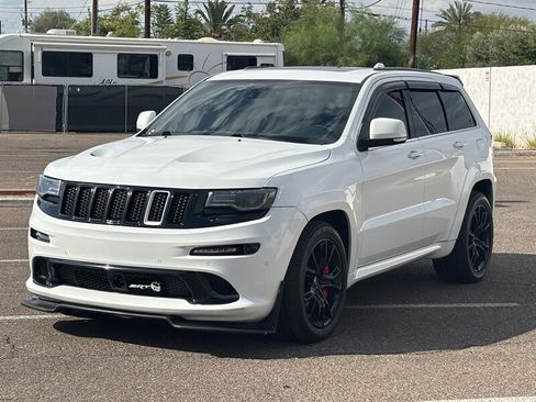 Used 2014 Jeep Grand Cherokee SRT AWD/4WD image 12