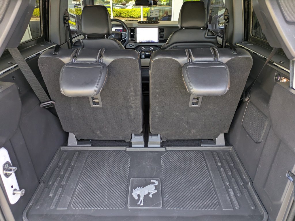 Certified 2023 Ford Bronco Badlands w/ Sasquatch Package AWD/4WD image 26