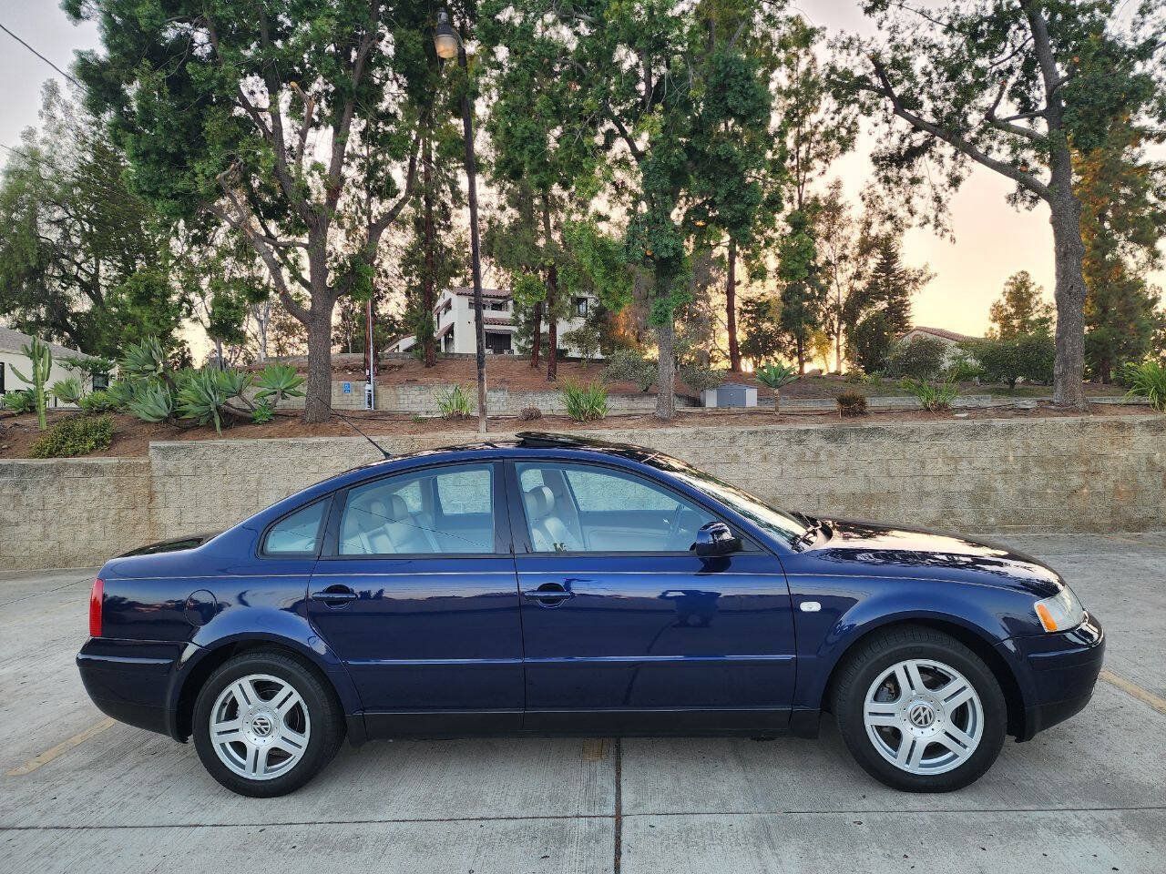 Used 2000 Volkswagen Passat GLX AWD/4WD image 6