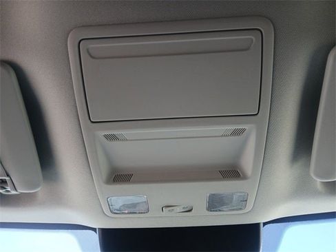 New 2025 Ford Maverick XL image 24