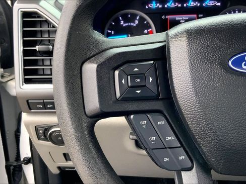 Used 2017 Ford F350 XLT w/ XLT Value Package image 22