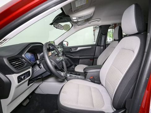 Used 2023 Ford Escape Active AWD/4WD image 38