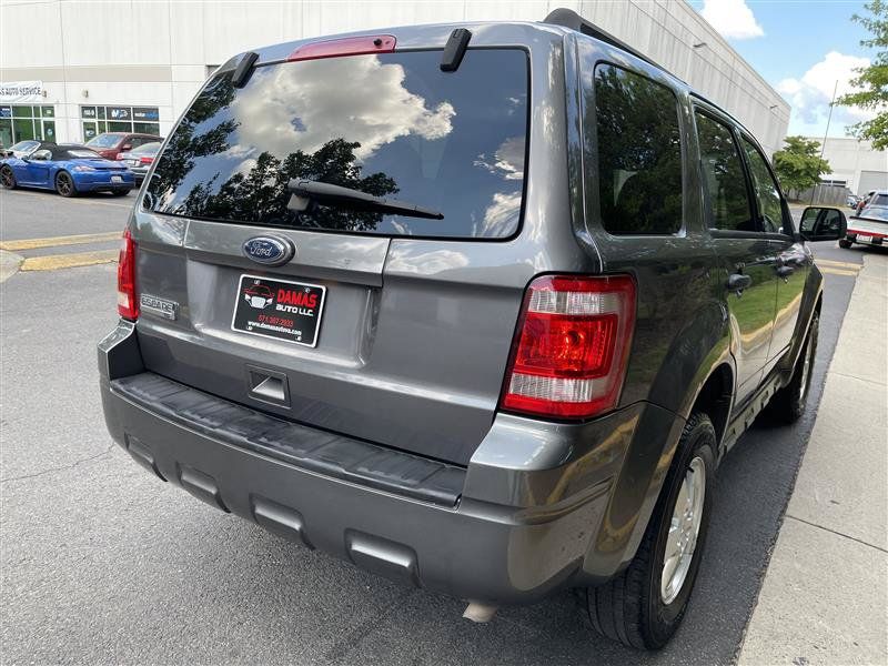 Used 2010 Ford Escape XLT FWD image 14