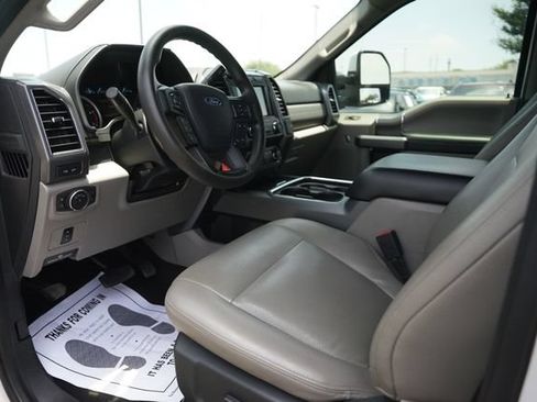 Used 2020 Ford F250 XLT w/ XLT Premium Package AWD/4WD image 8